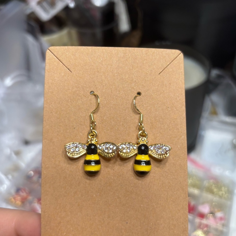 Gold 925 bee earrings